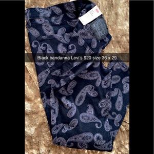 Black bandanna Levi’s